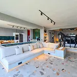 Lada Slav Apartament